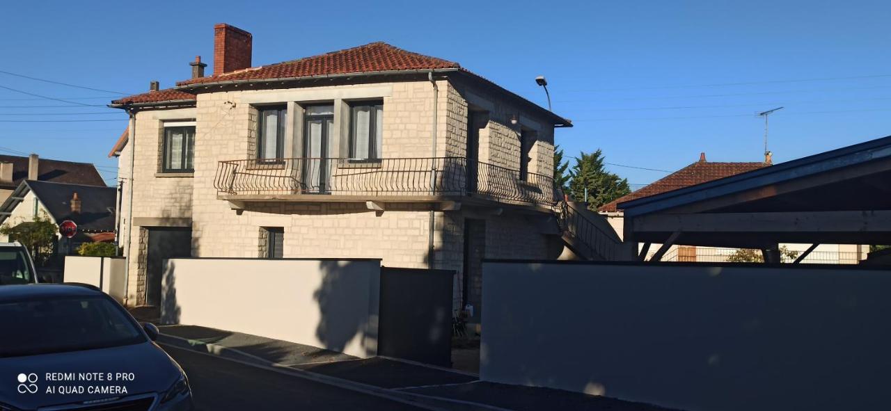 Maison proche centre ville Biard Extérieur photo